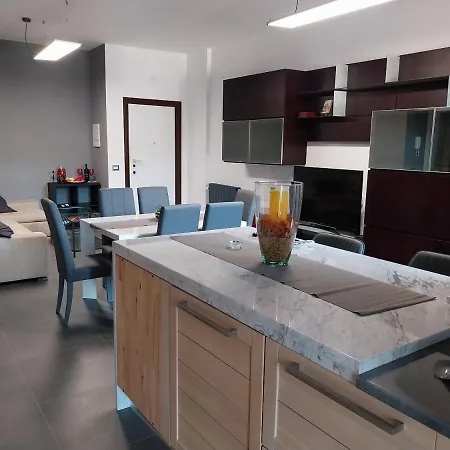 J U B I L E H O U S E R O M E * Roma