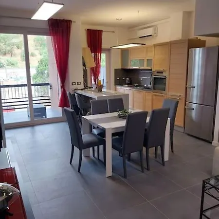 Apartment J U B I L E H O U S E R O M E