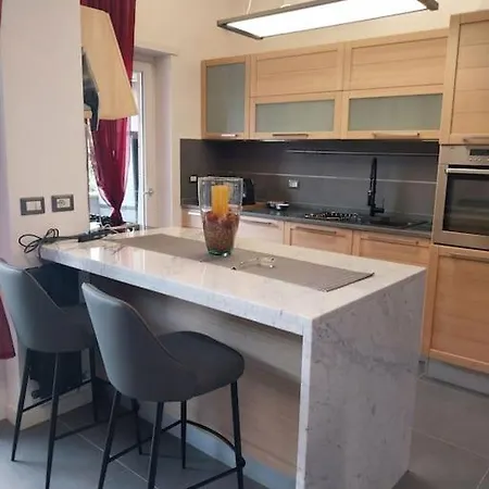 Apartment J U B I L E H O U S E R O M E